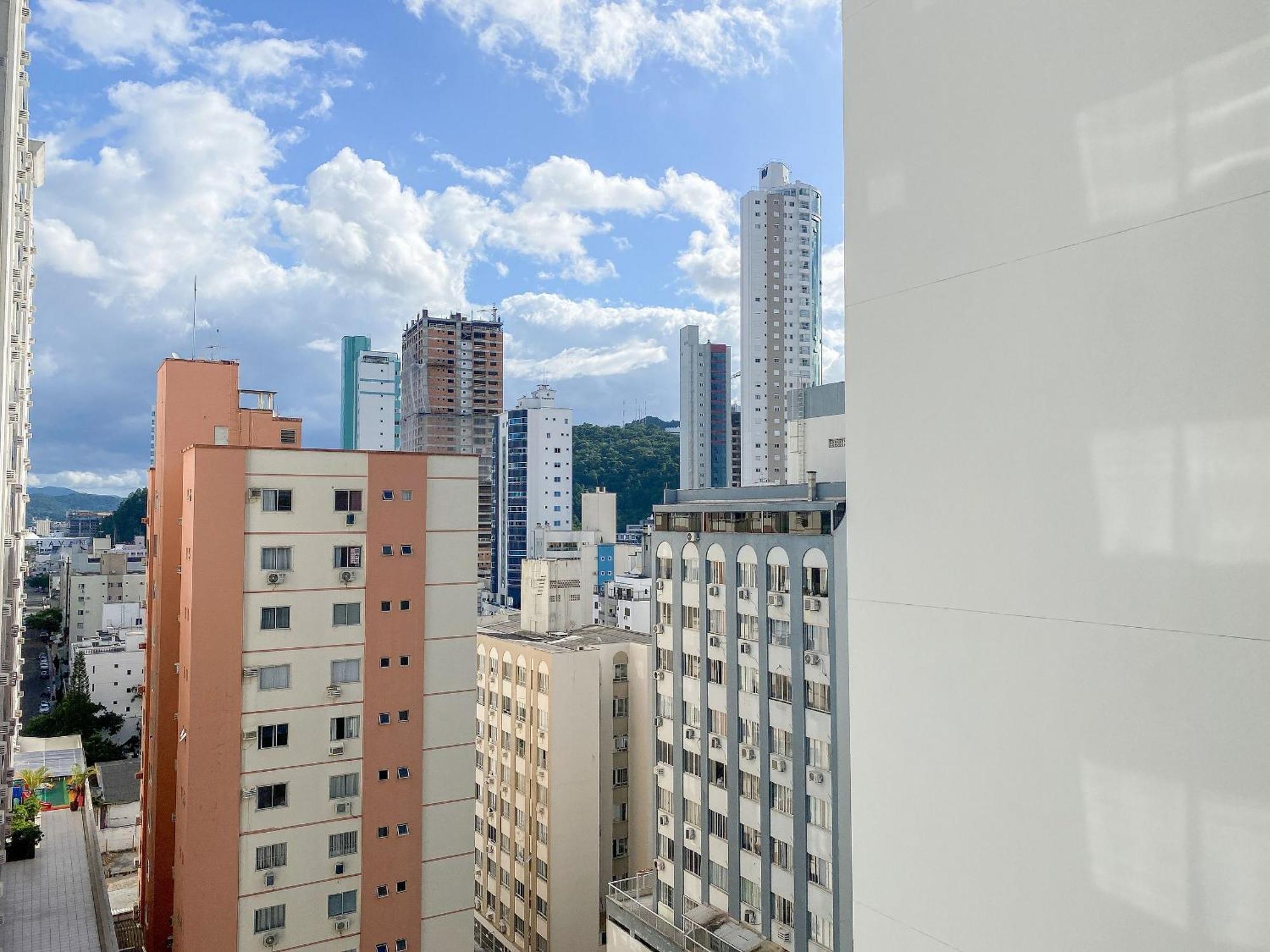 Apartamento Drs125a - Centro, Climatizado, 2 Dorm *